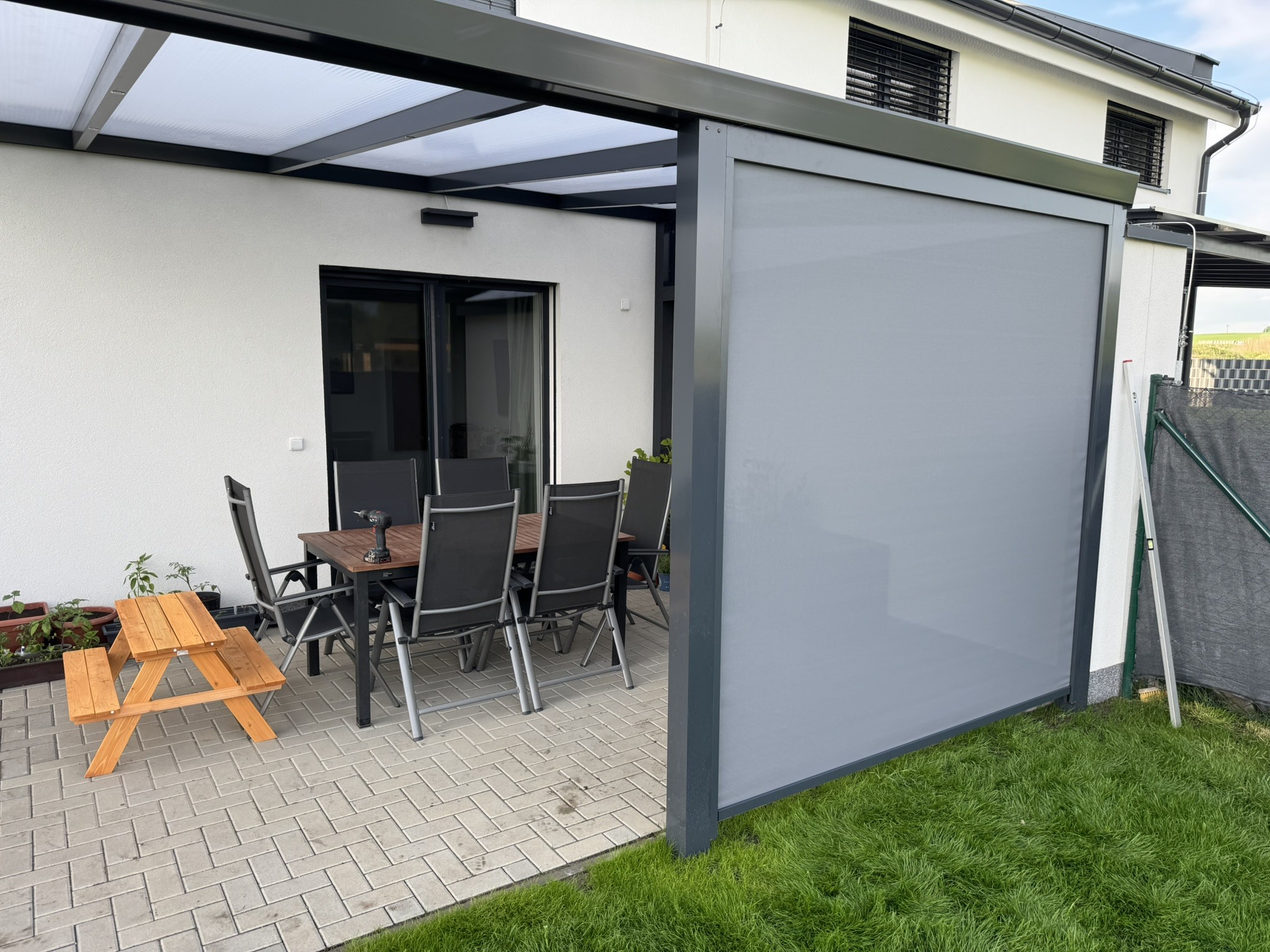 Jak hliníkové pergoly transformují vaši zahradu a zahradní prostor